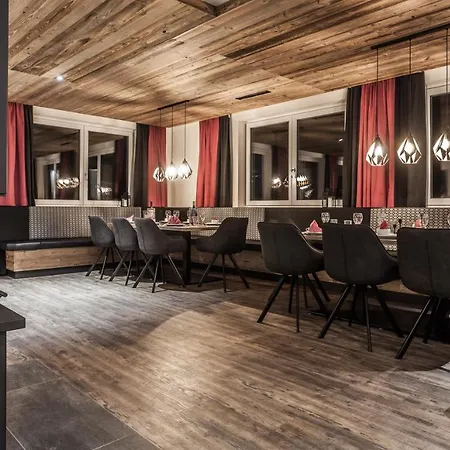Alpenchalet Montafon 펜션 *